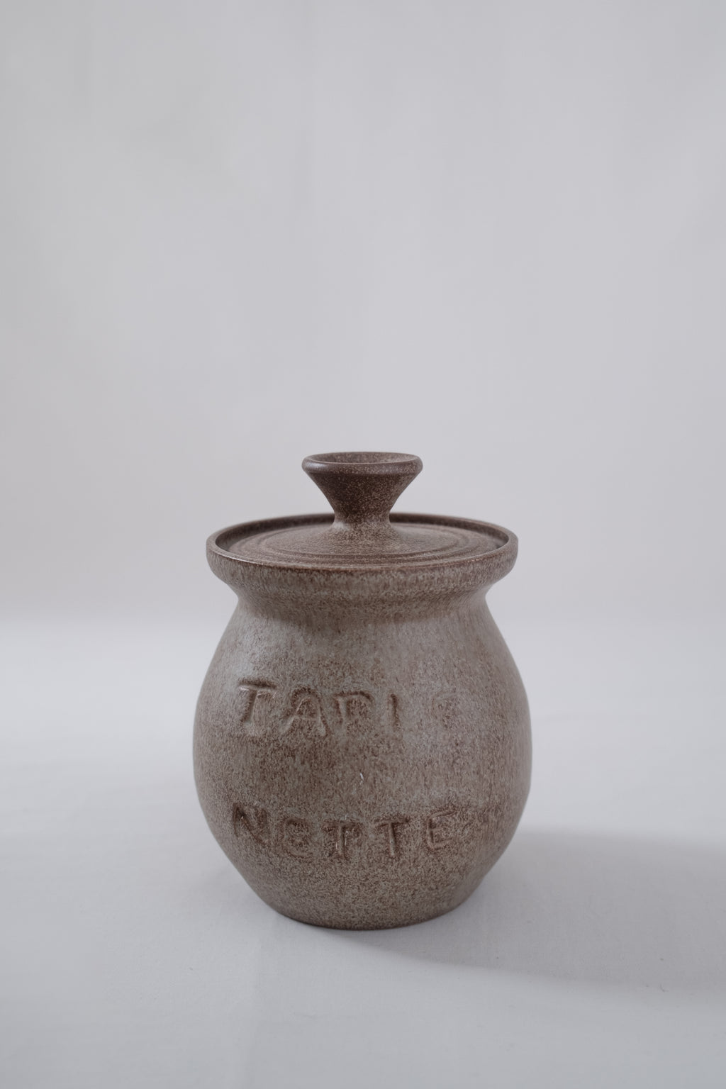 POT À FARINE AVEC COUVERCLE EN GRÈS MARRON