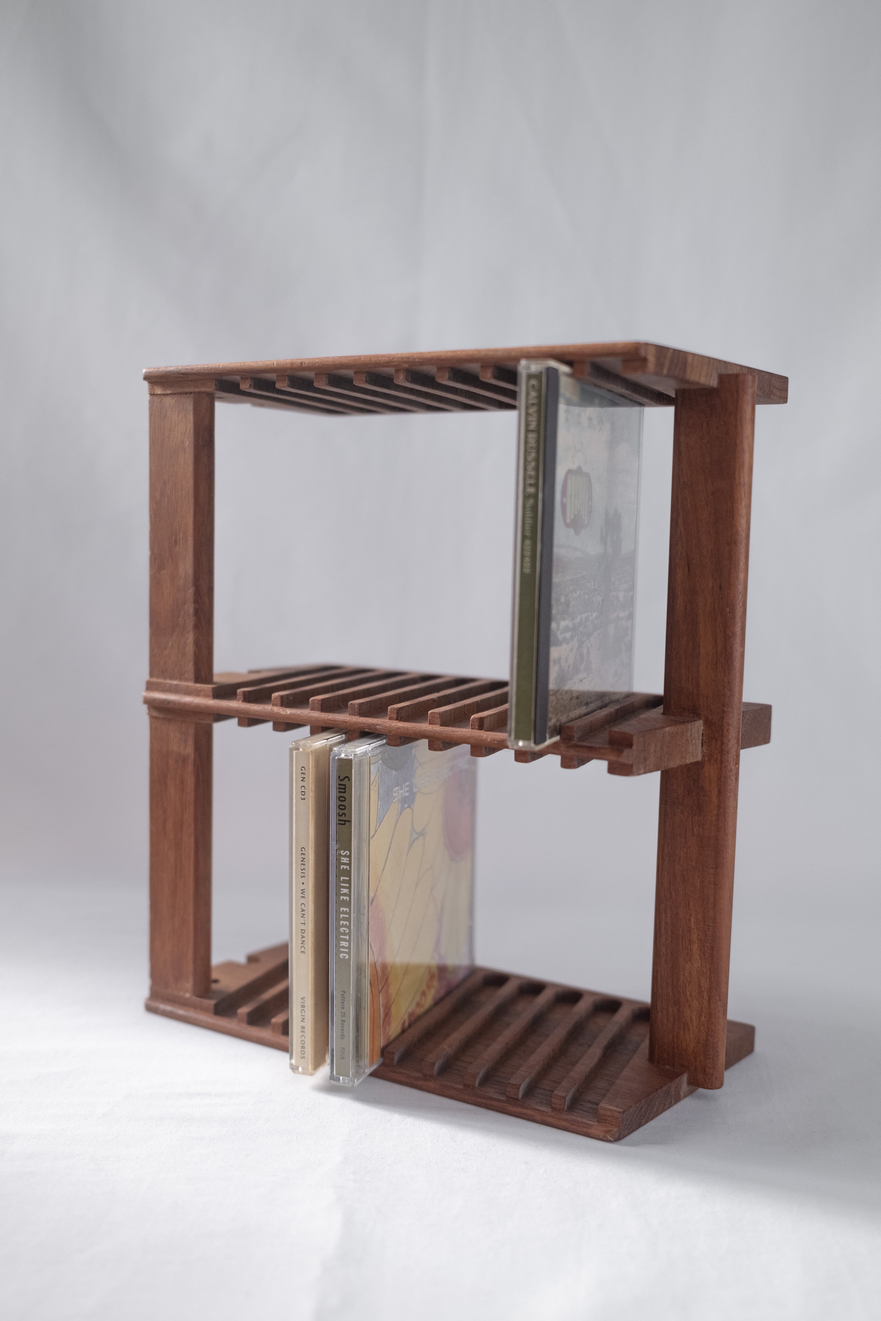 PORTE CD EN BOIS
