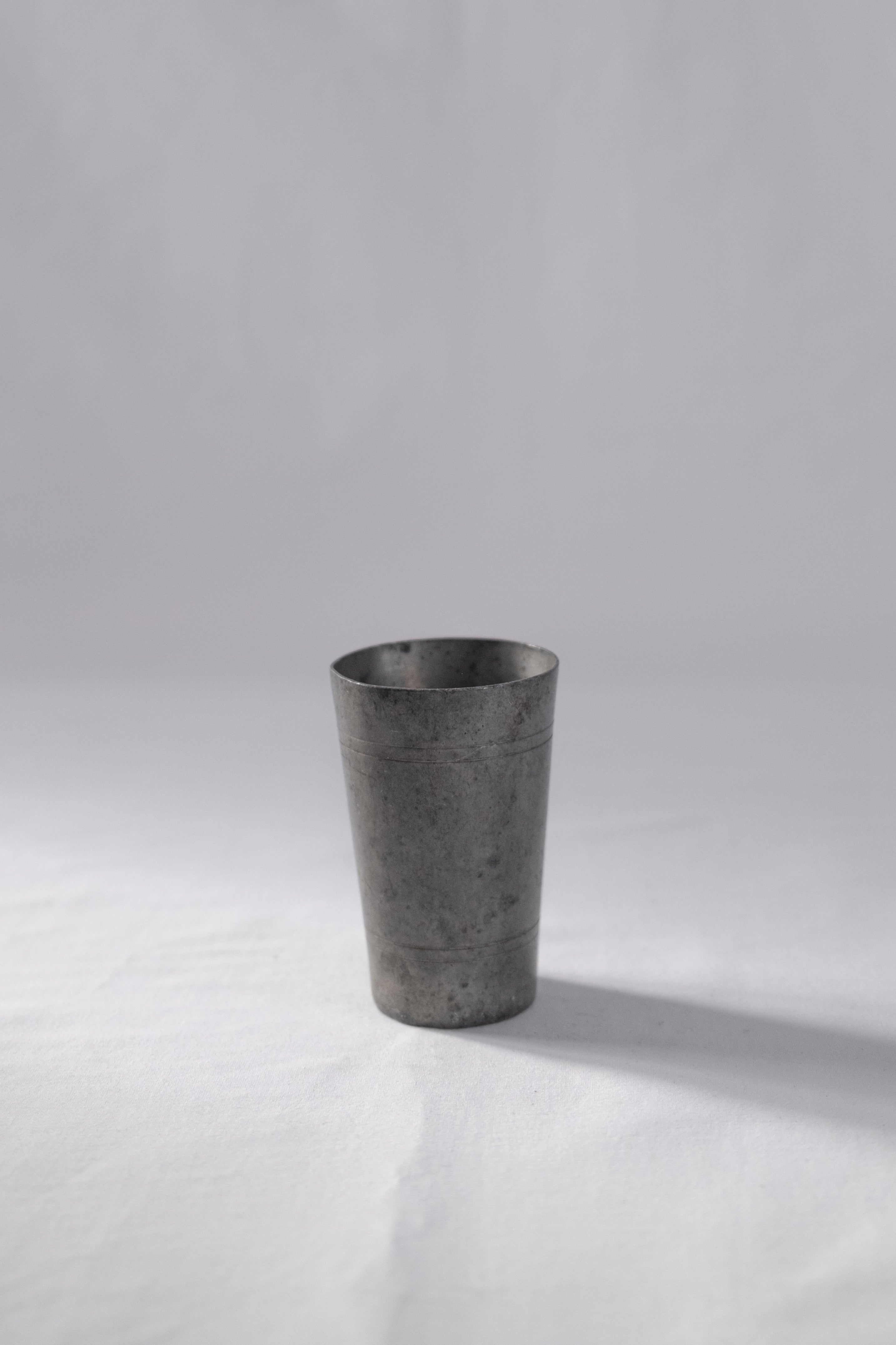 SET DE 5 VERRE EN ÉTAIN