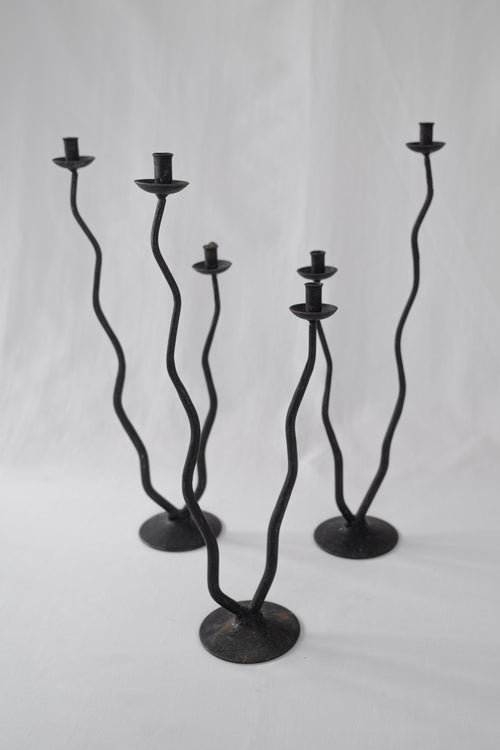 BOUGEOIR EN FONTE NOIR
