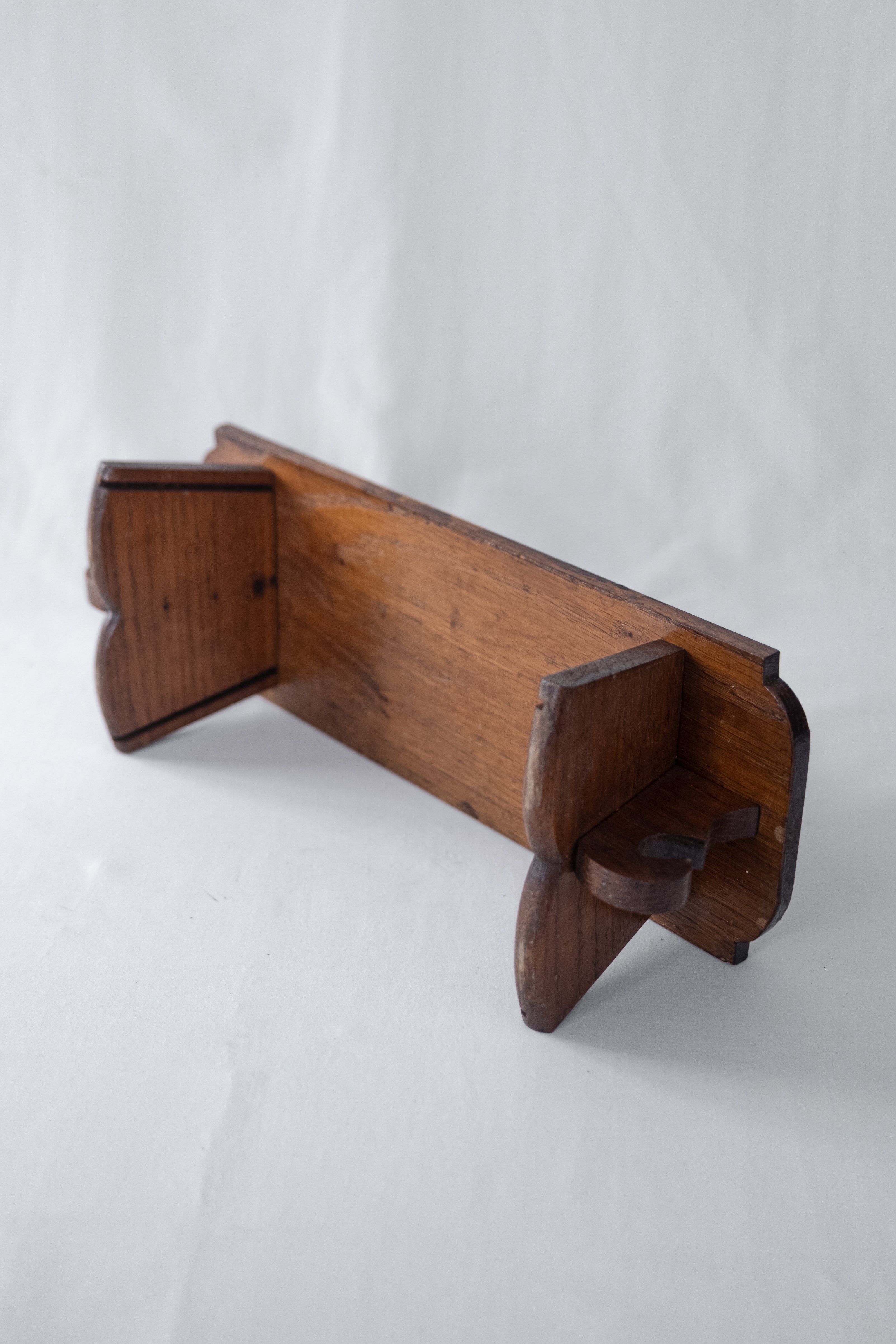 MARCHEPIED EN BOIS
