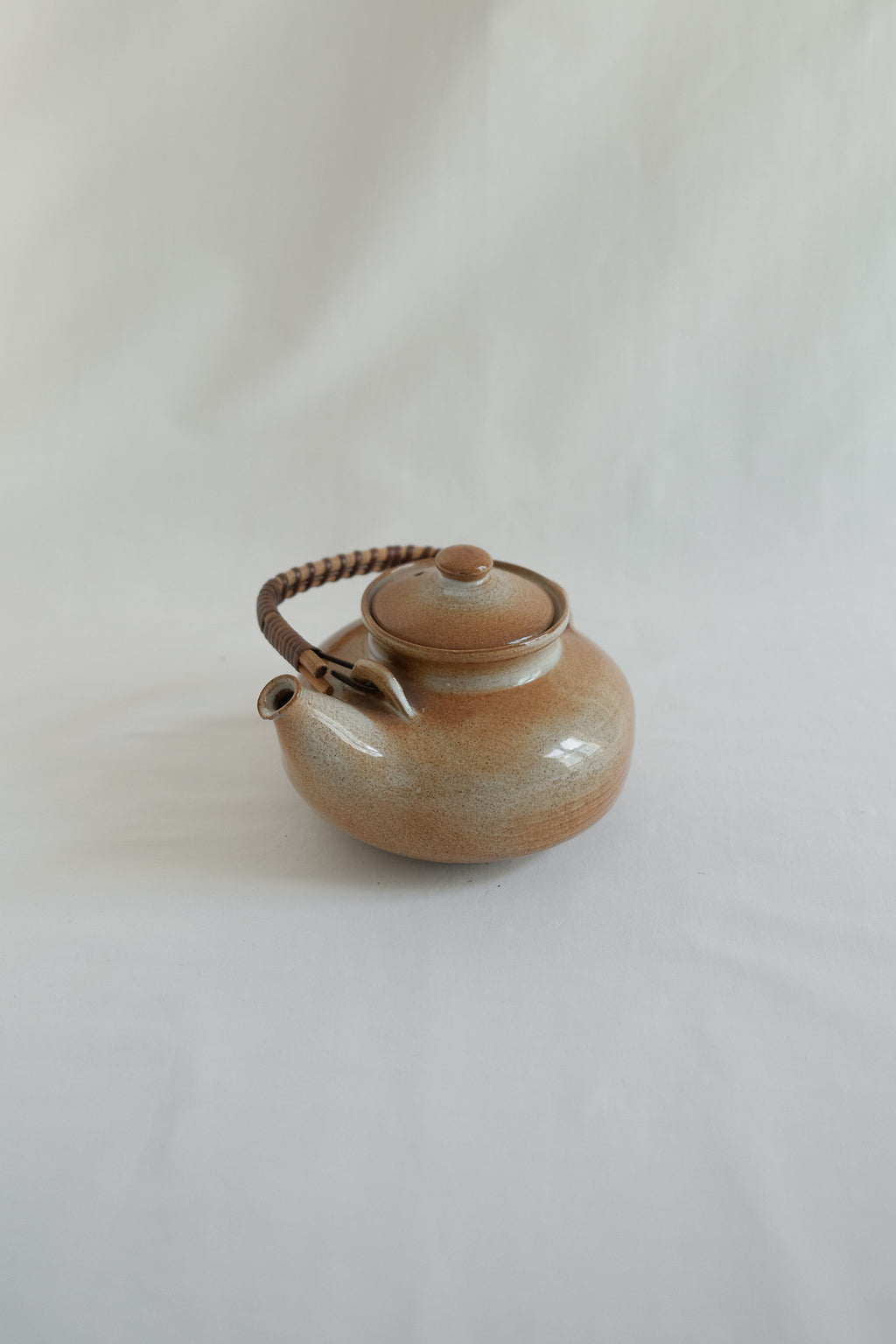 THÉIÈRE EN CÉRAMIQUE BRUN/BEIGE