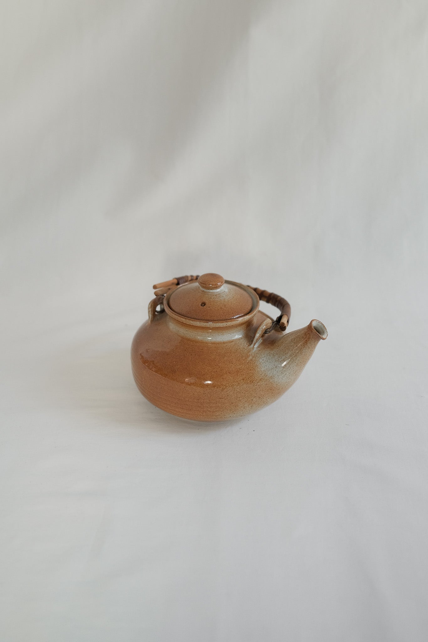 THÉIÈRE EN CÉRAMIQUE BRUN/BEIGE