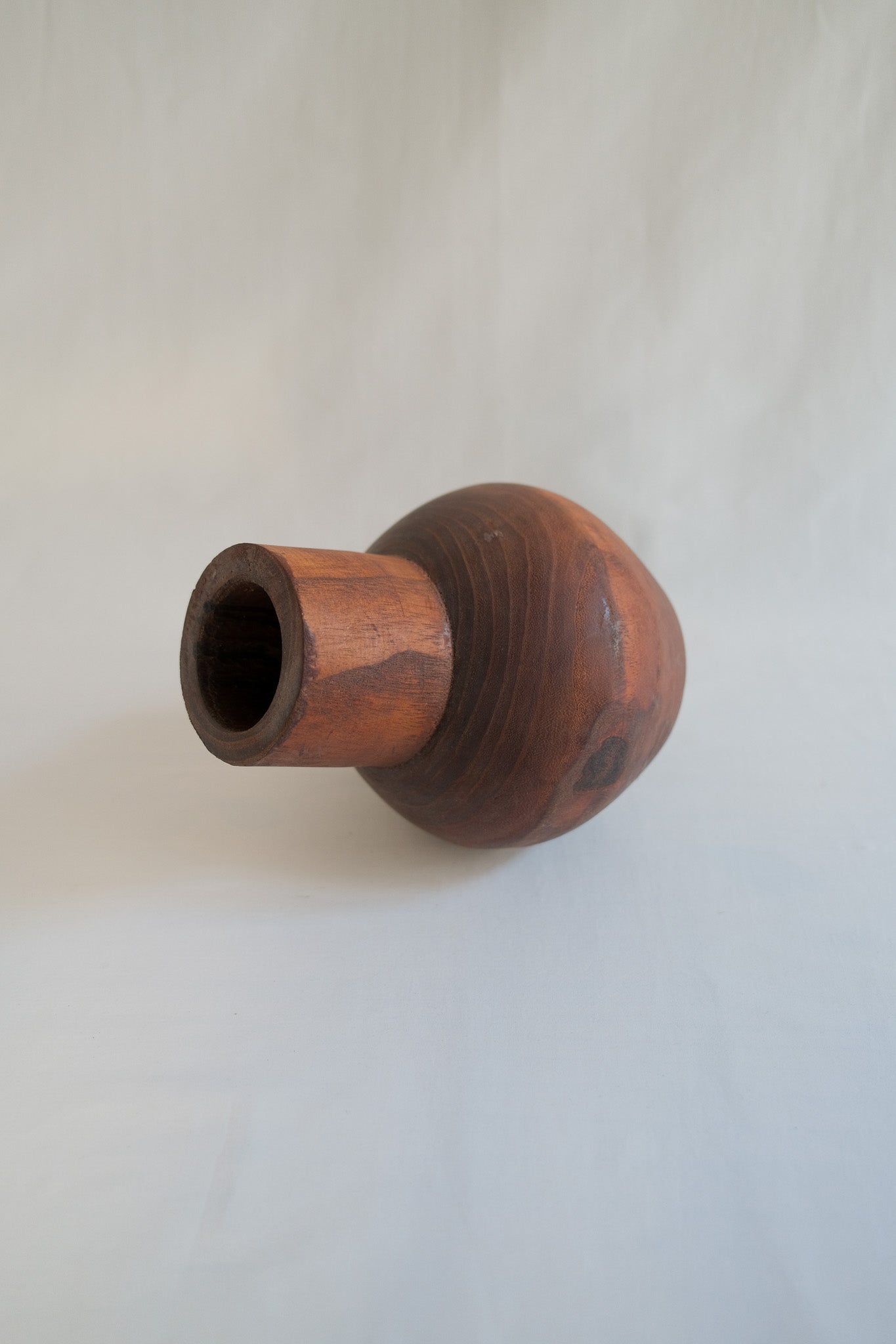 VASE POUR FLEURS SÉCHÉES