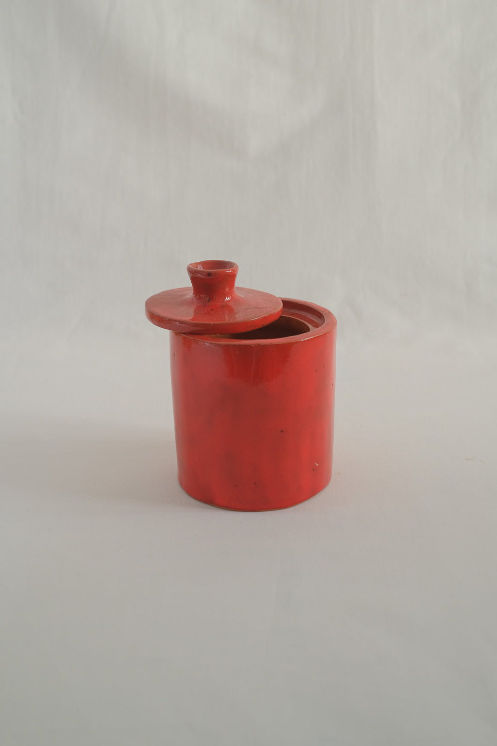 POT EN CÉRAMIQUE ROUGE
