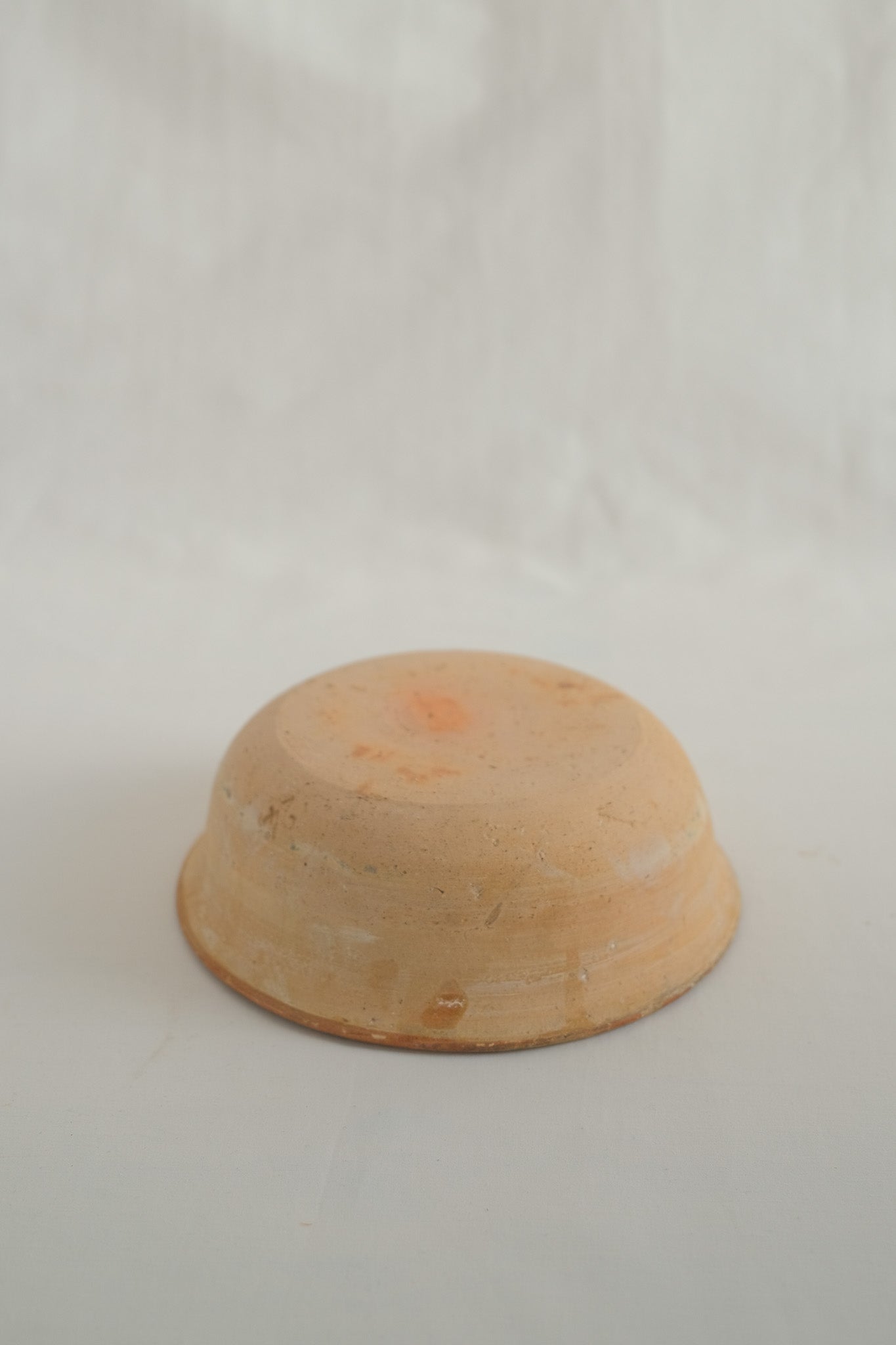 SALADIER EN GRÈS BRUN/ORANGÉ