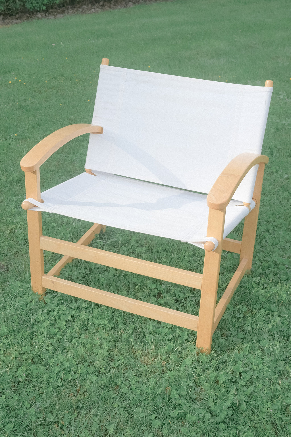 FAUTEUIL SAFARI – DESIGN DANOIS / IKEA – BOIS ET TOILE BLANCHE