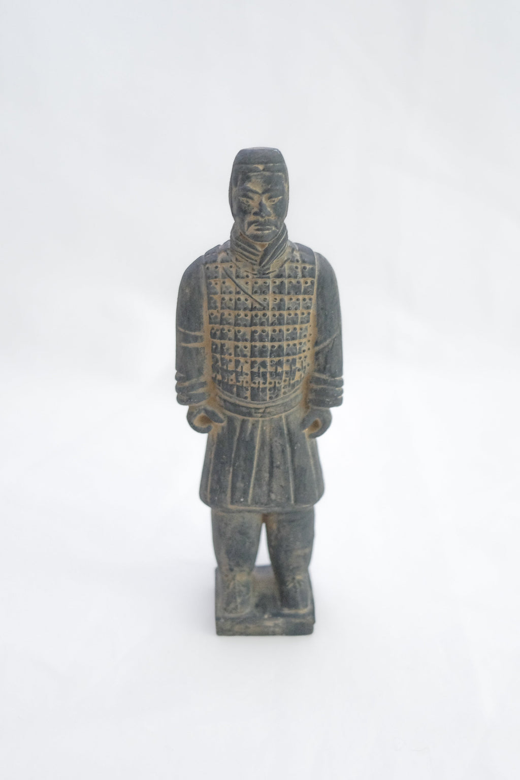 STATUETTE GUERRIER ASIATIQUE EN PIERRE