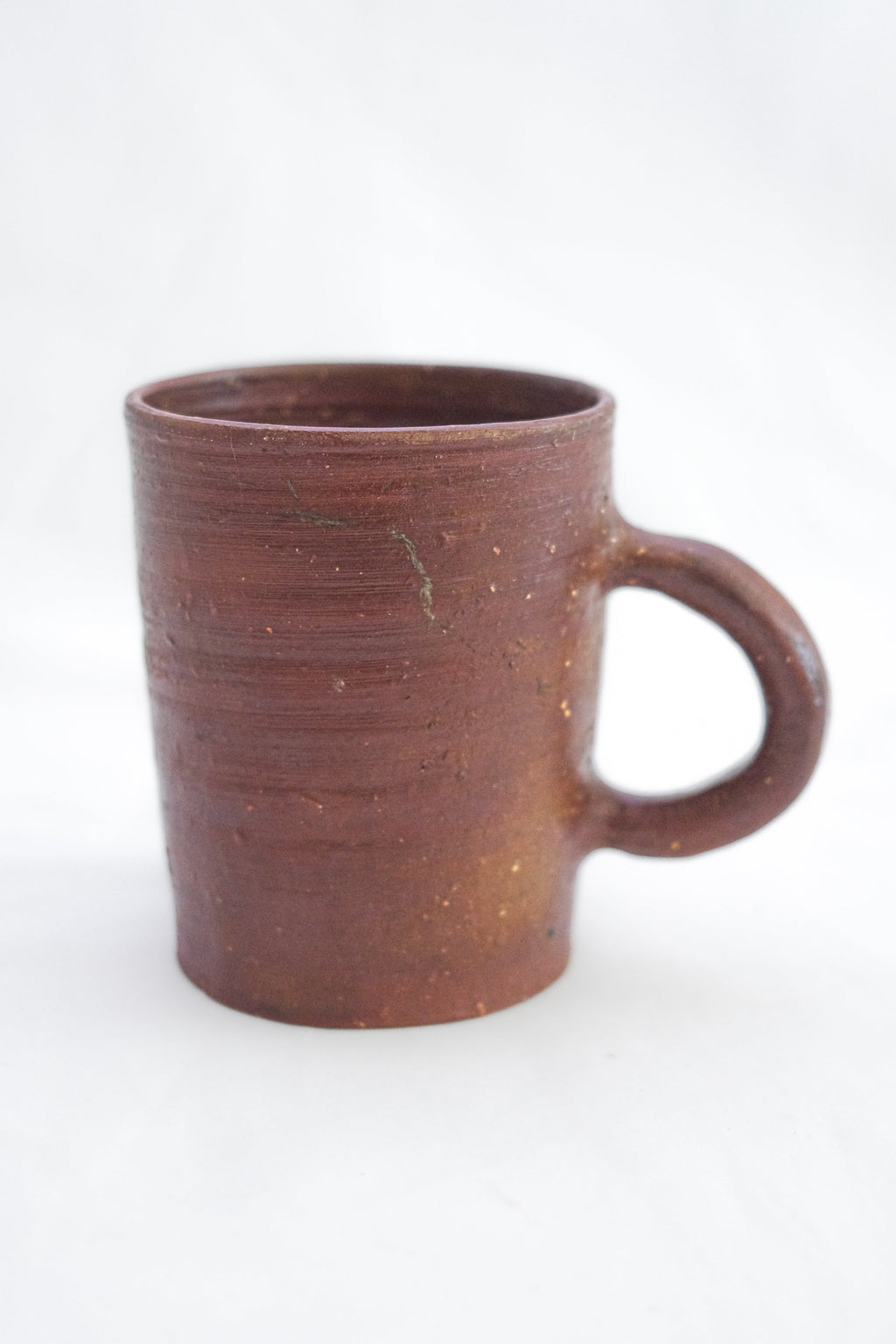 GROSSE TASSE EN GRÈS BRUN