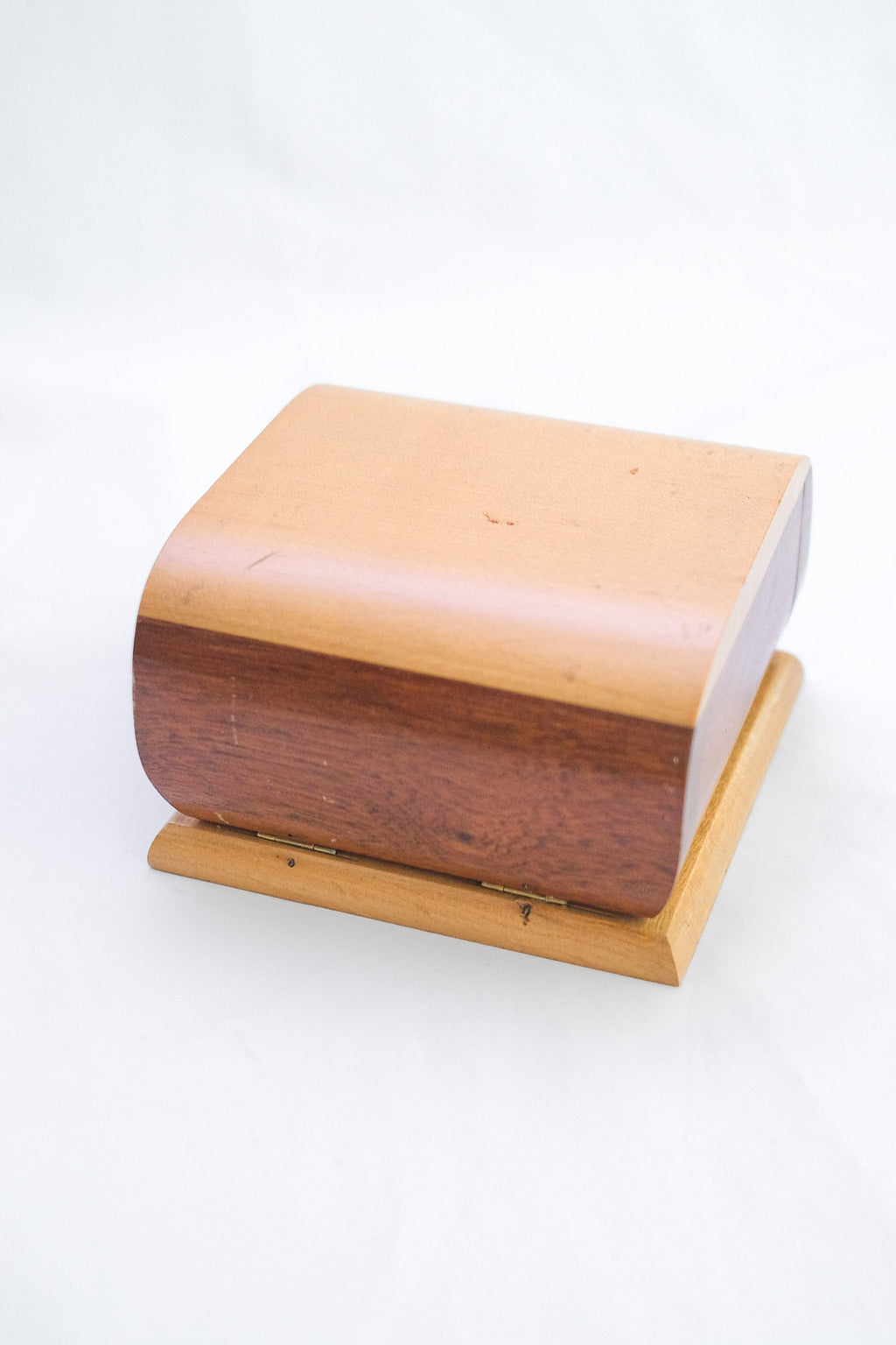 BOITE À CIGARETTES EN BOIS