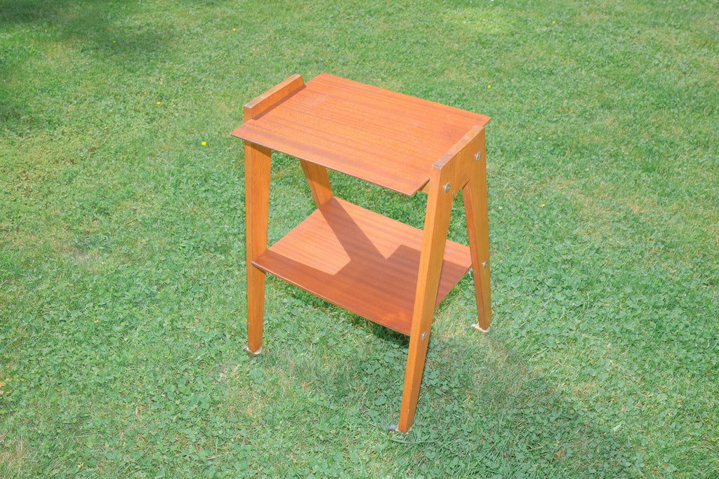 GUÉRIDON SCANDINAVE EN BOIS DES ANNÉES 1960