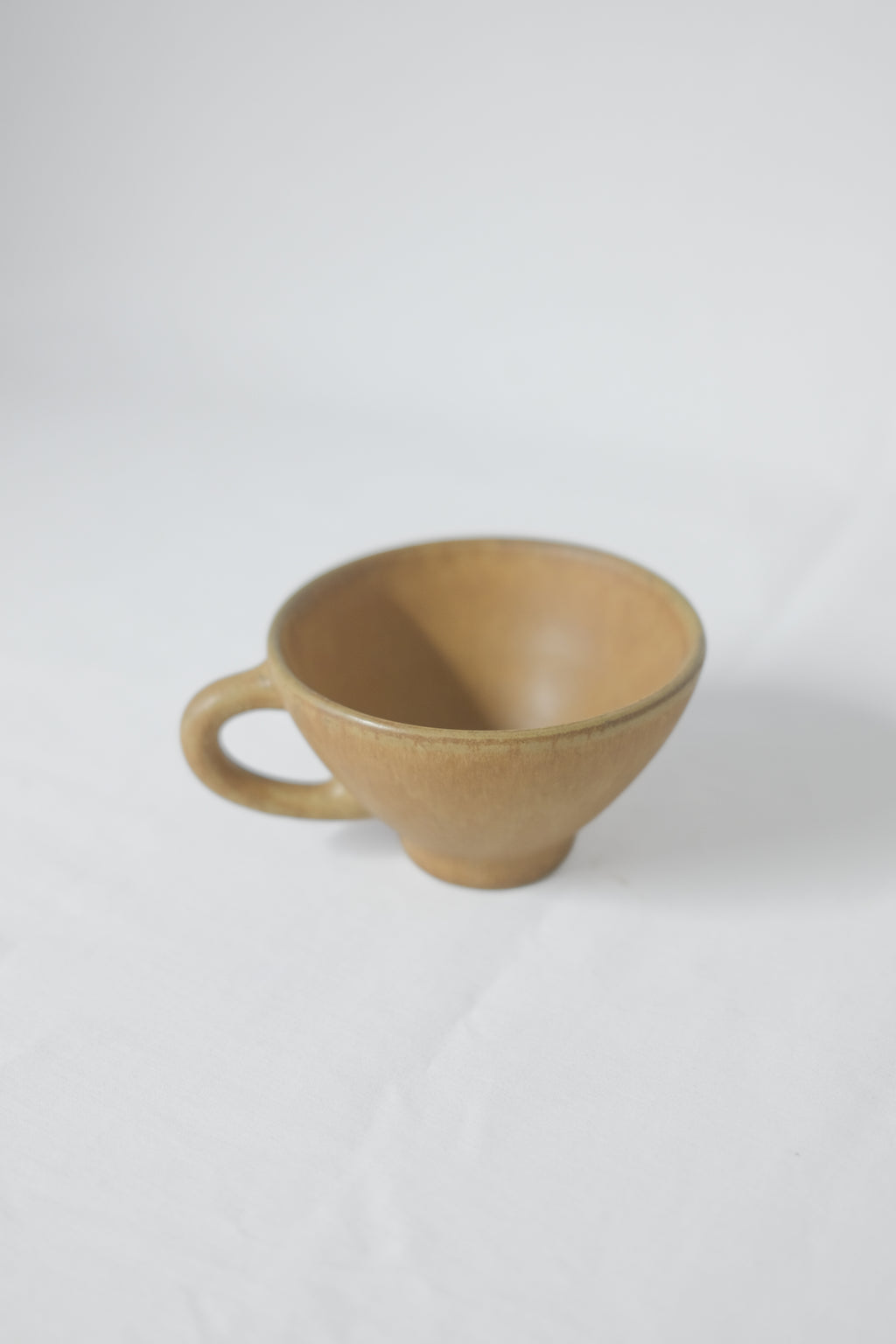 SET DE TASSES EN GRÈS BRUN