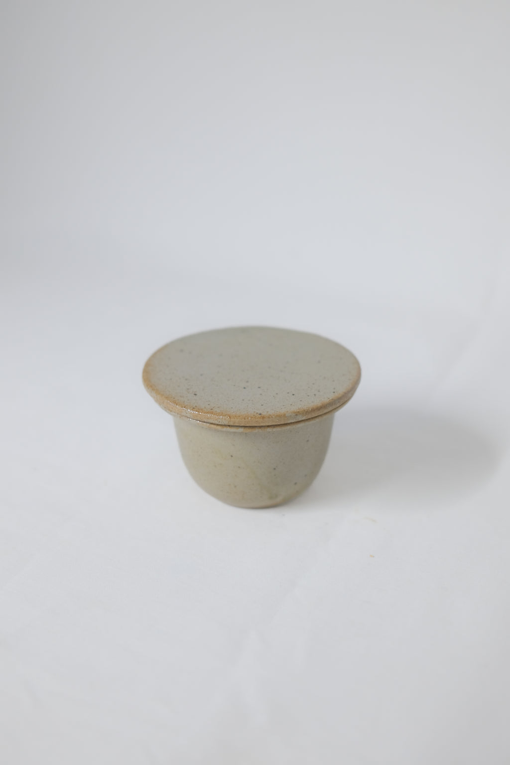 CENDRIER EN CÉRAMIQUE BRUN/GRIS