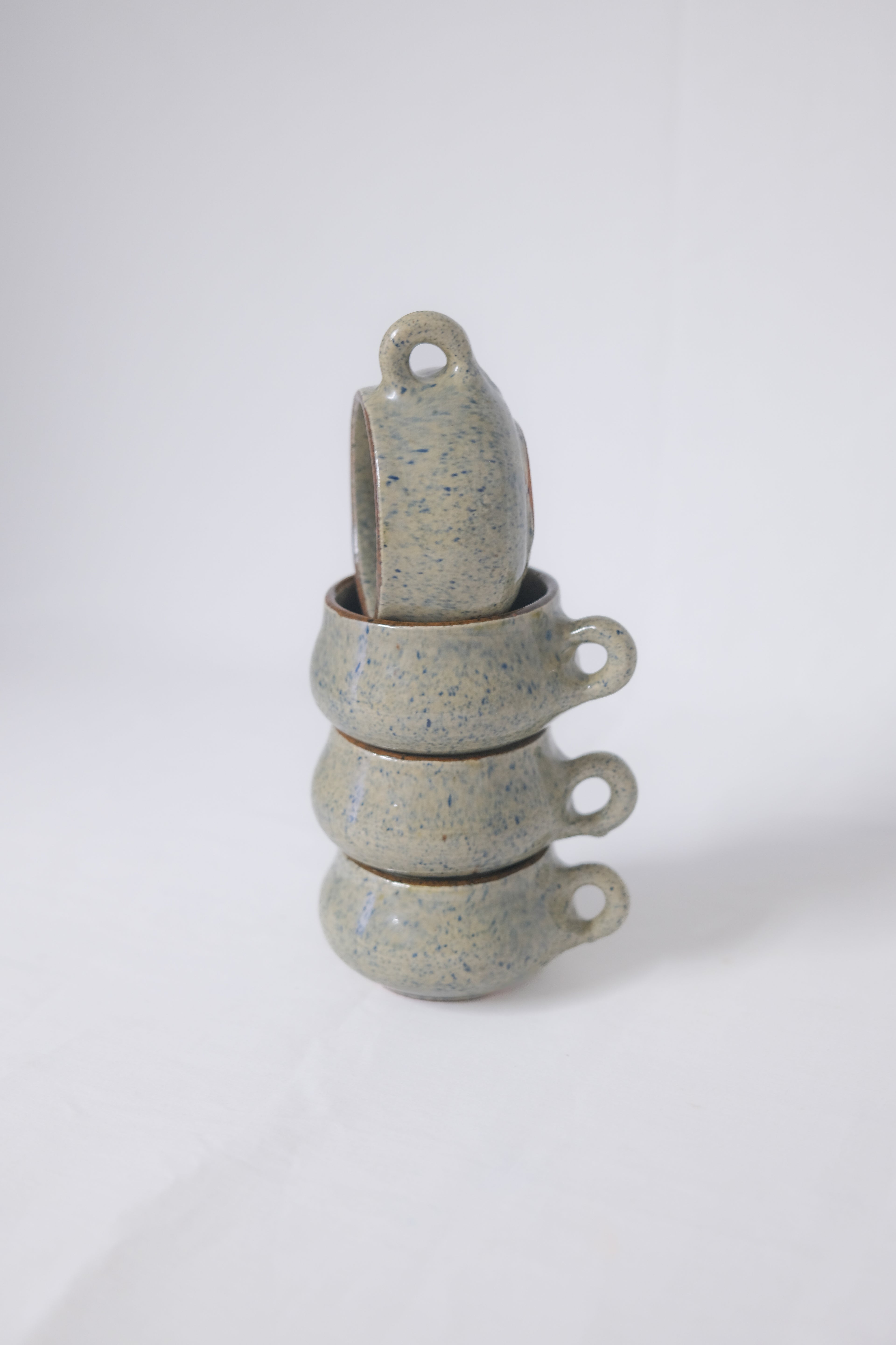 TASSES EN CÉRAMIQUE BEIGE/BLEU
