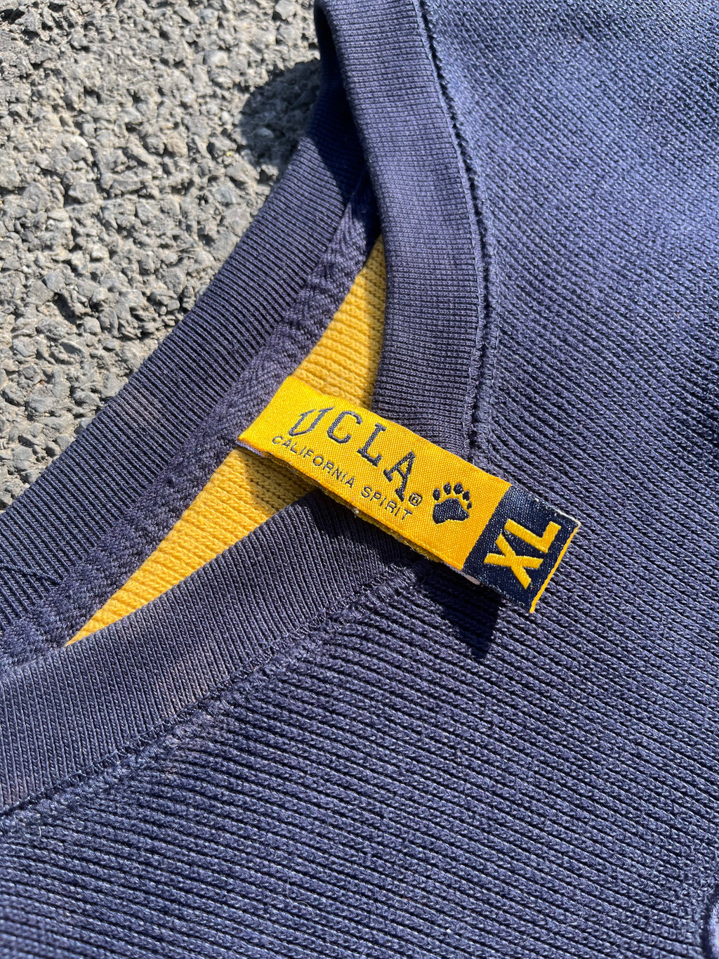 SWEAT UCLA BLEU ET JAUNE