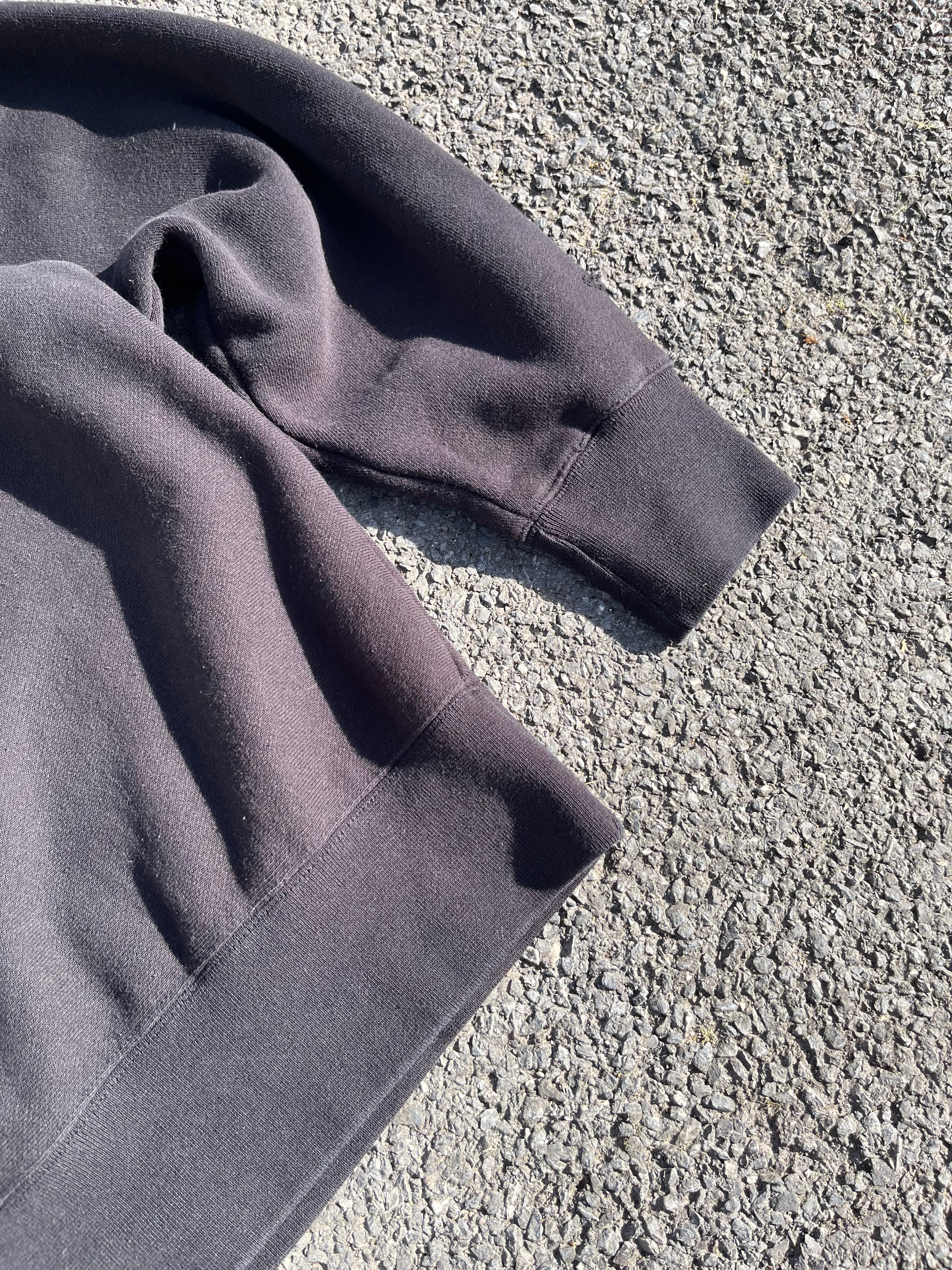 SWEAT CHAMPION NOIR AVEC MINI LOGO