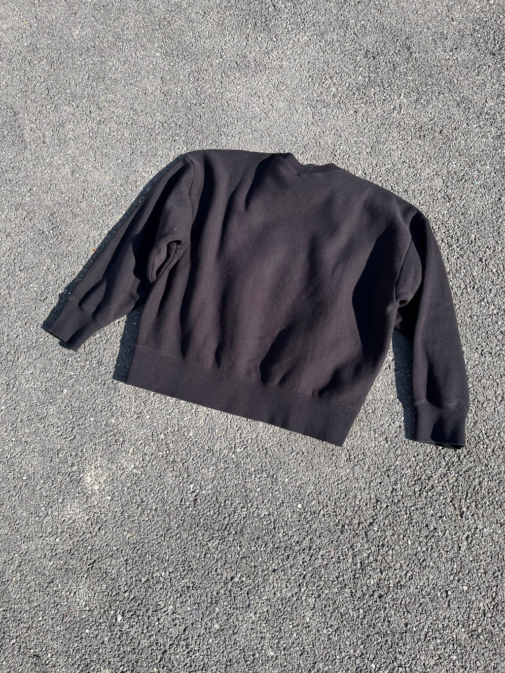 SWEAT CHAMPION NOIR AVEC MINI LOGO