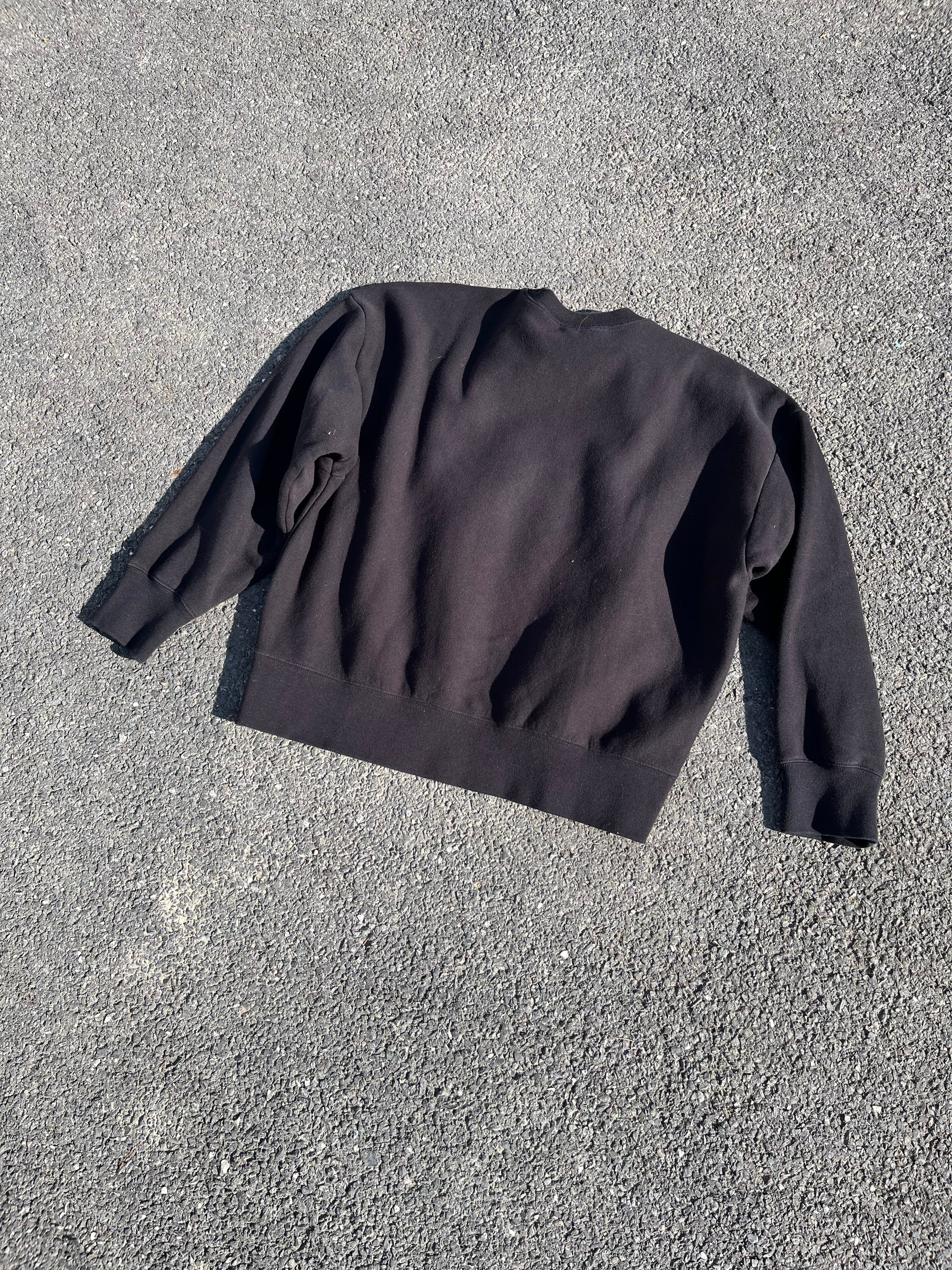 SWEAT CHAMPION NOIR AVEC MINI LOGO