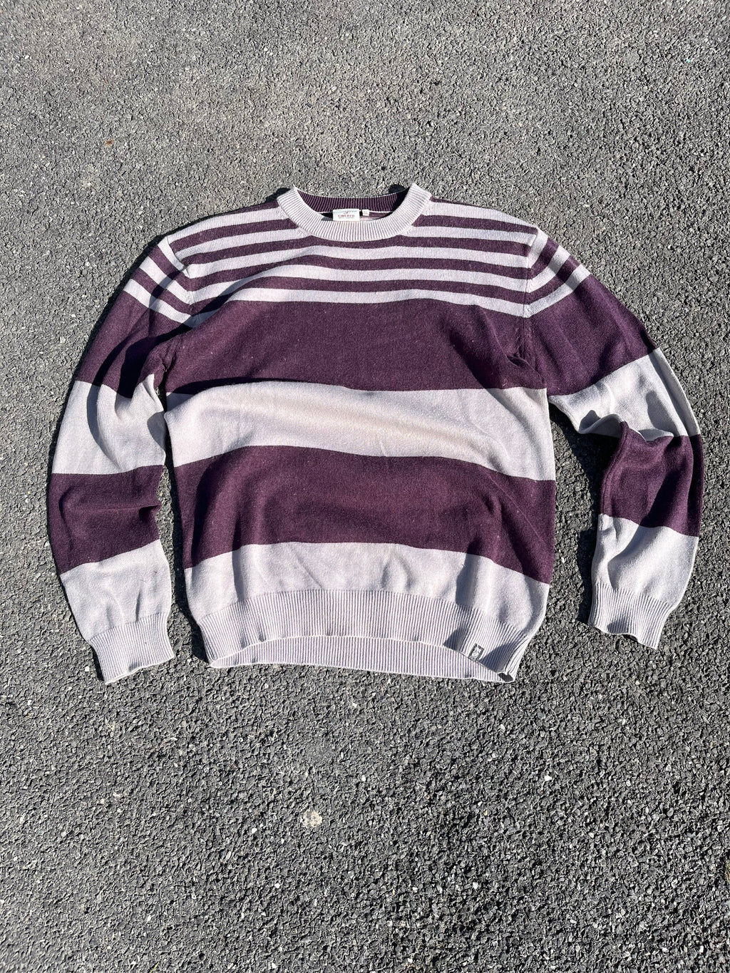 PULL EN LAINE RAYÉ BORDEAUX ET GRIS