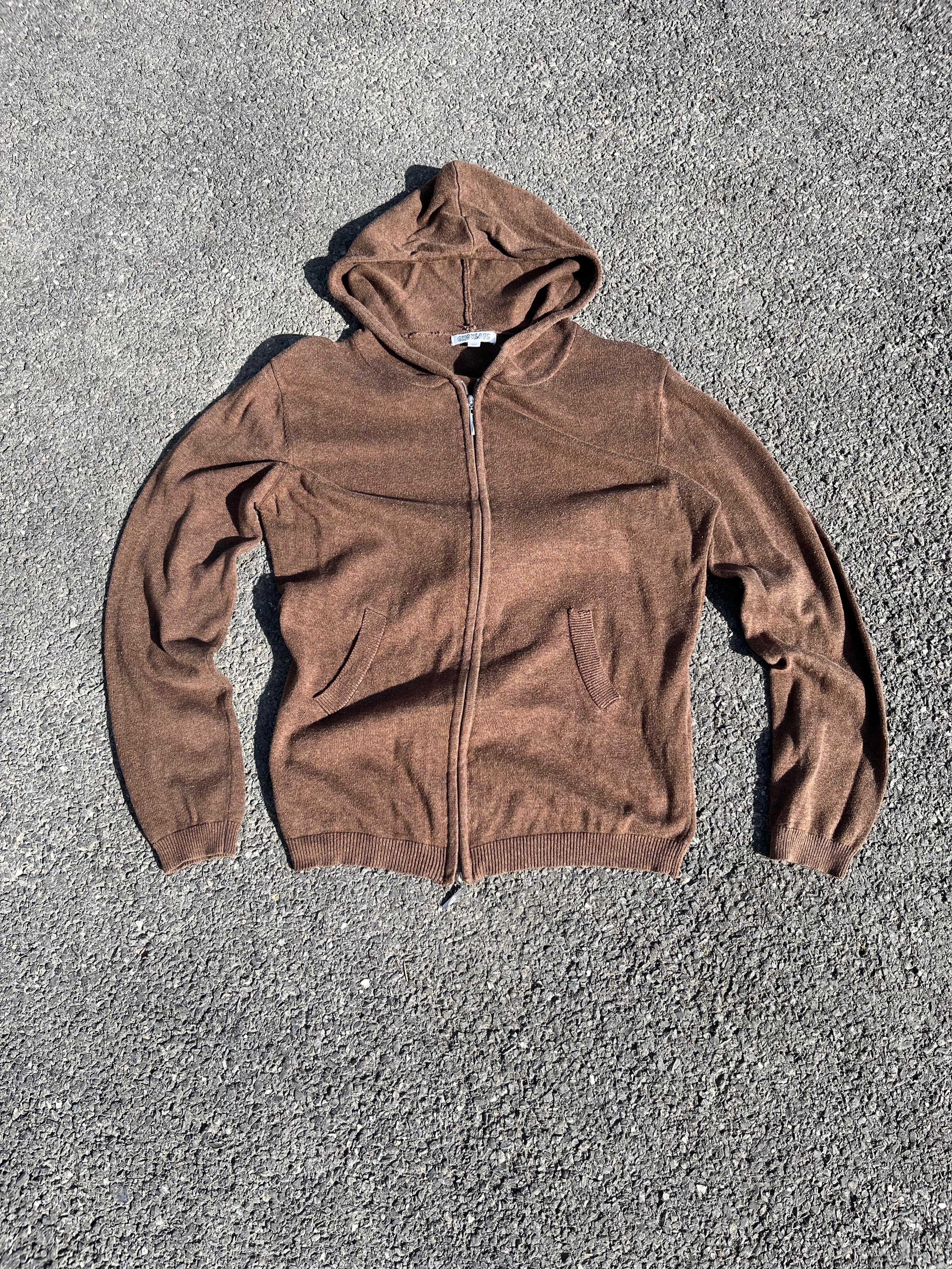 GILET MARRON AVEC ÉTOILE AU DOS