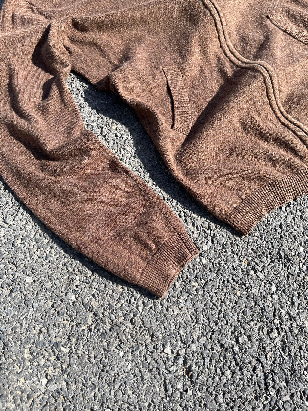 GILET MARRON AVEC ÉTOILE AU DOS