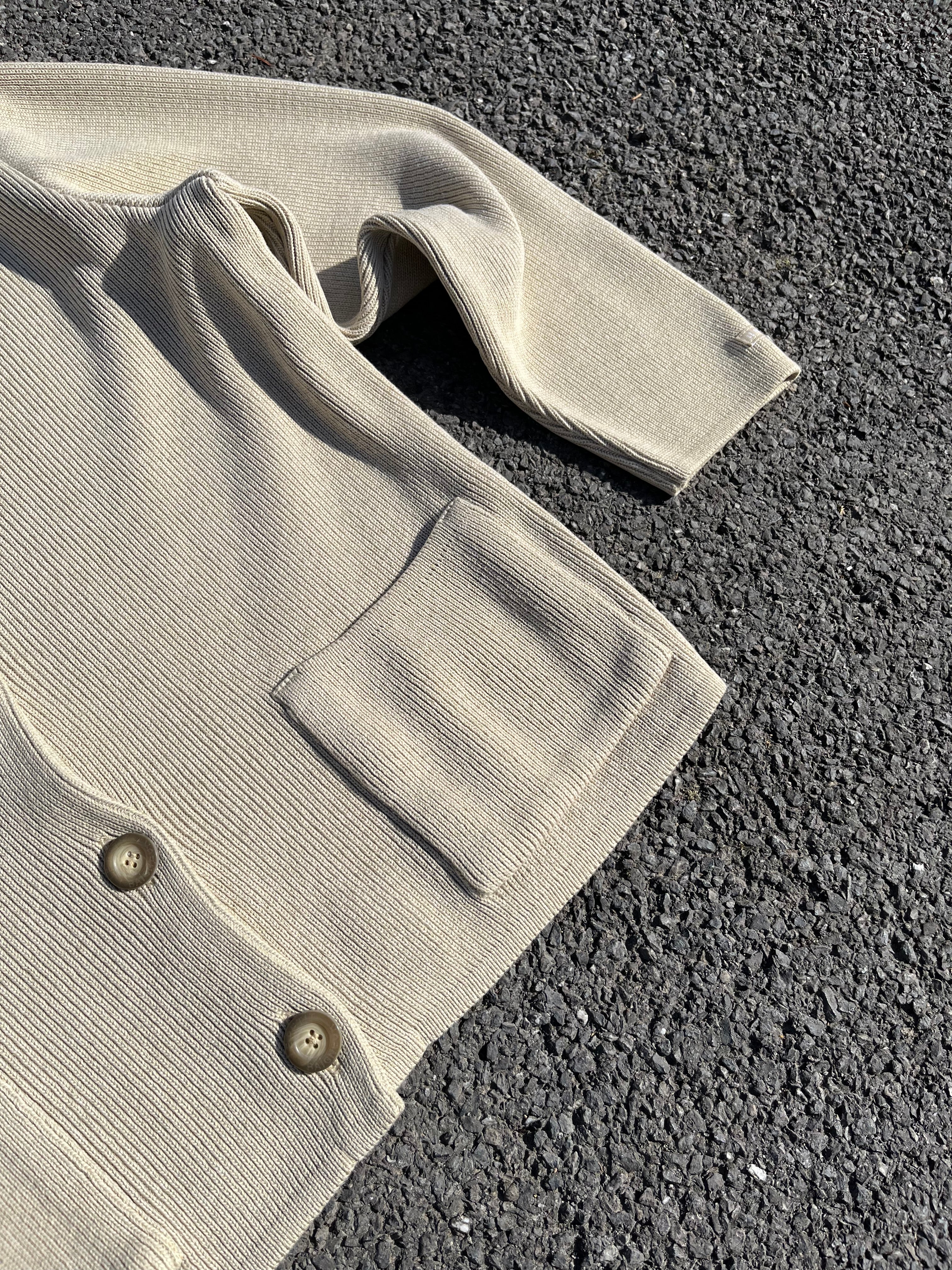 GILET BEIGE À BOUTON