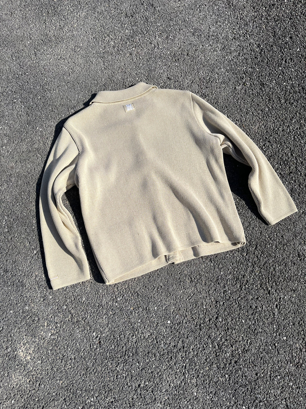 GILET BEIGE À BOUTON