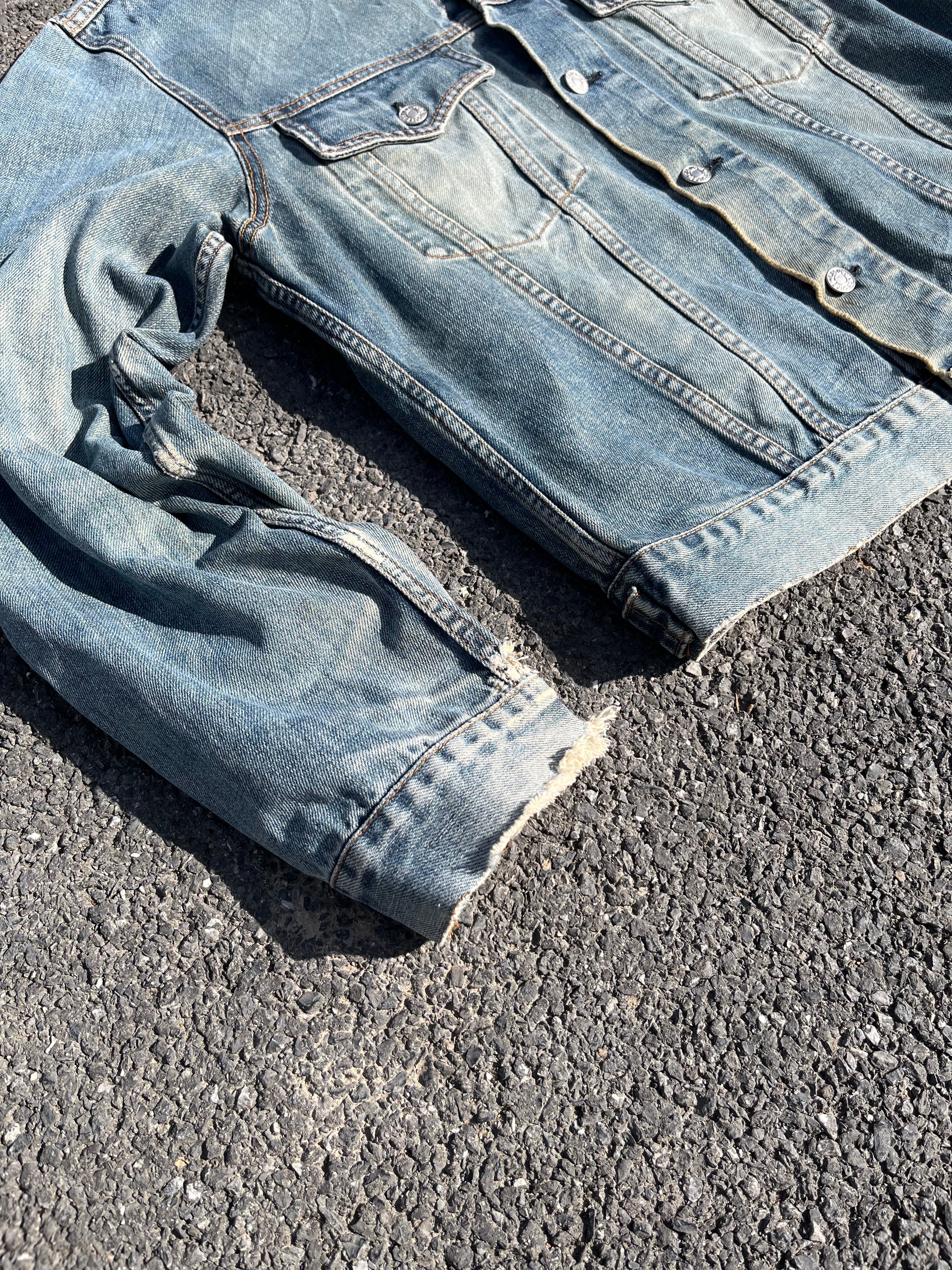 VESTE EN JEAN
