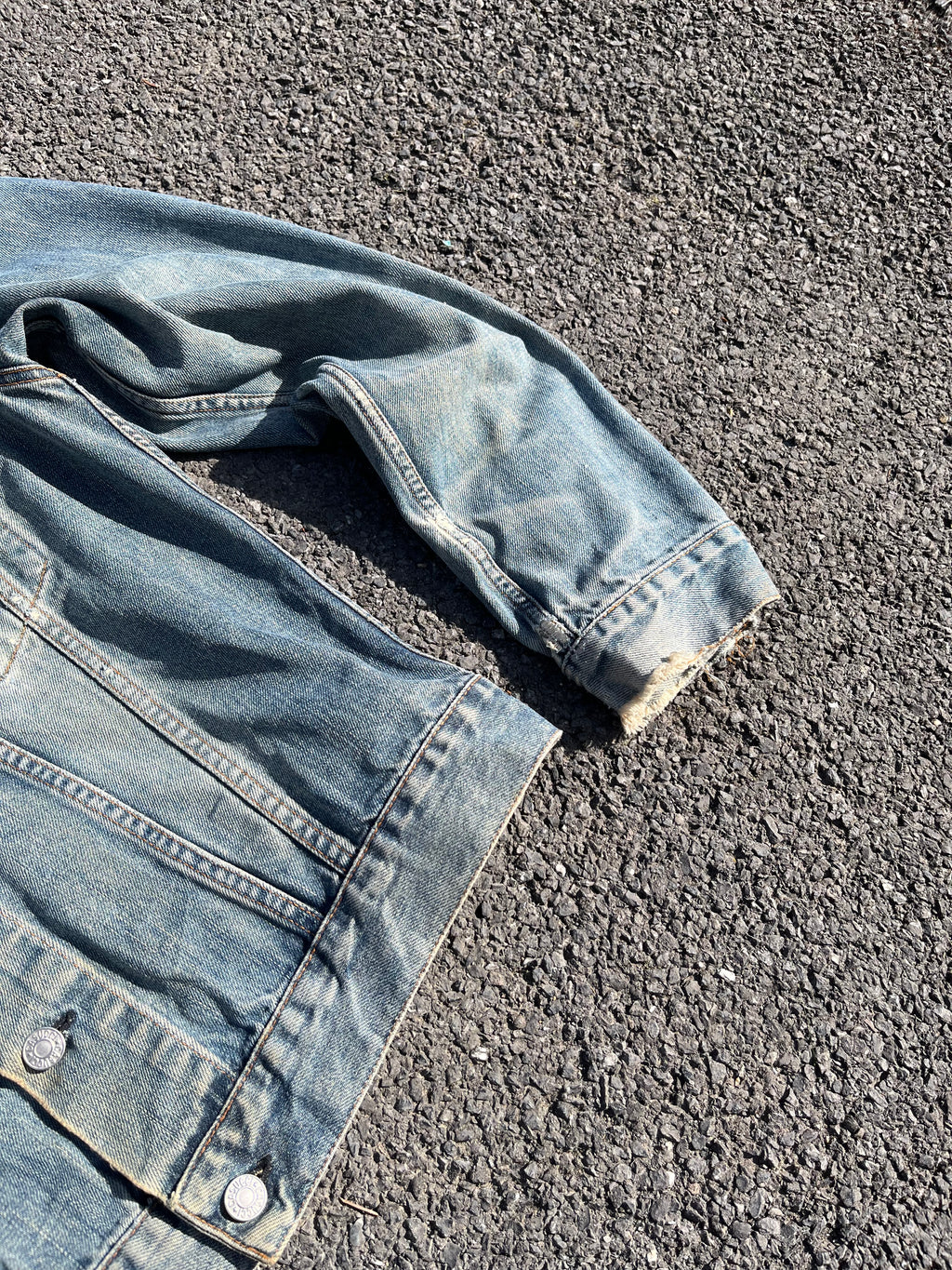 VESTE EN JEAN