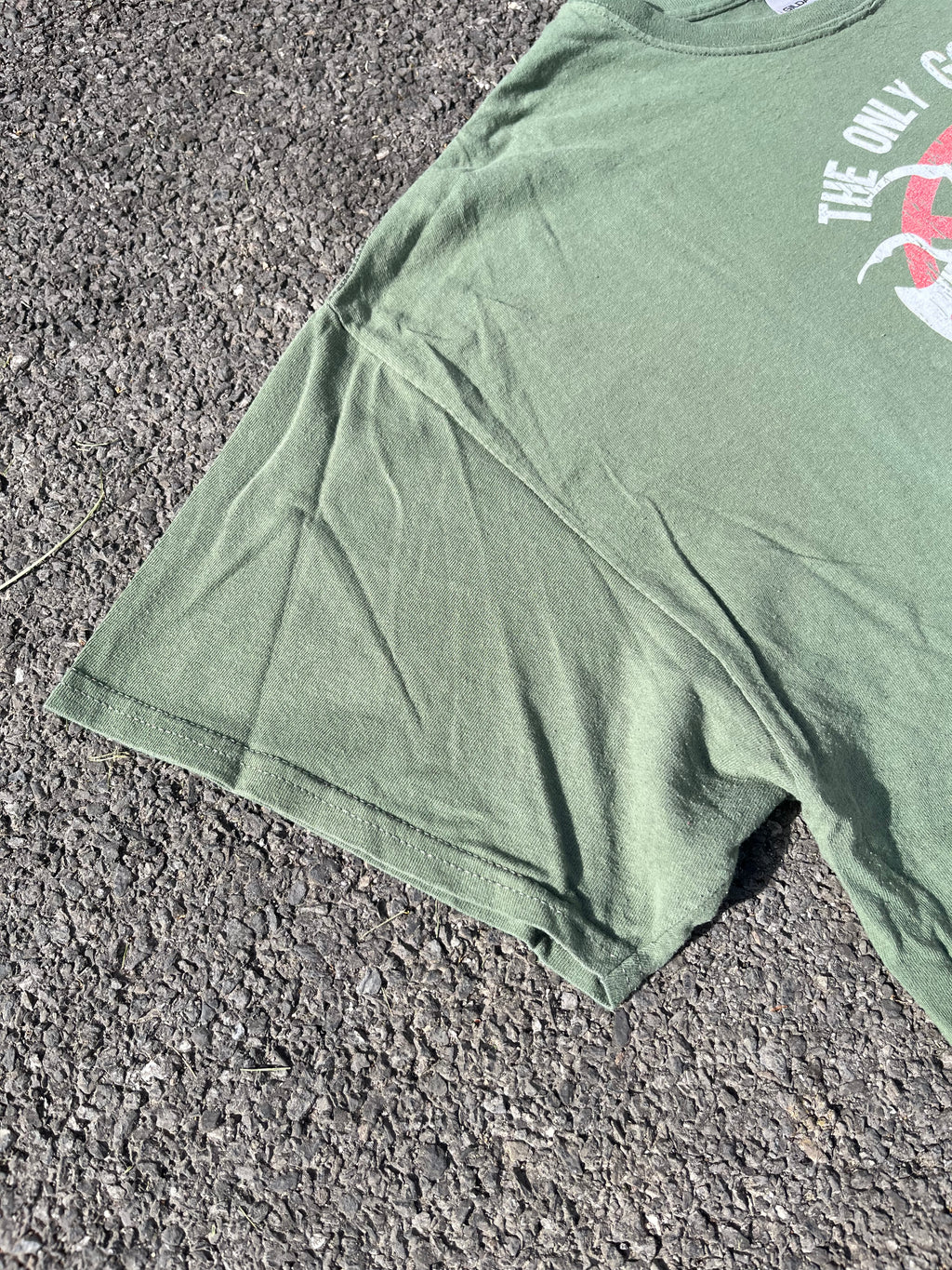 T-SHIRT GRAPHIQUE VERT