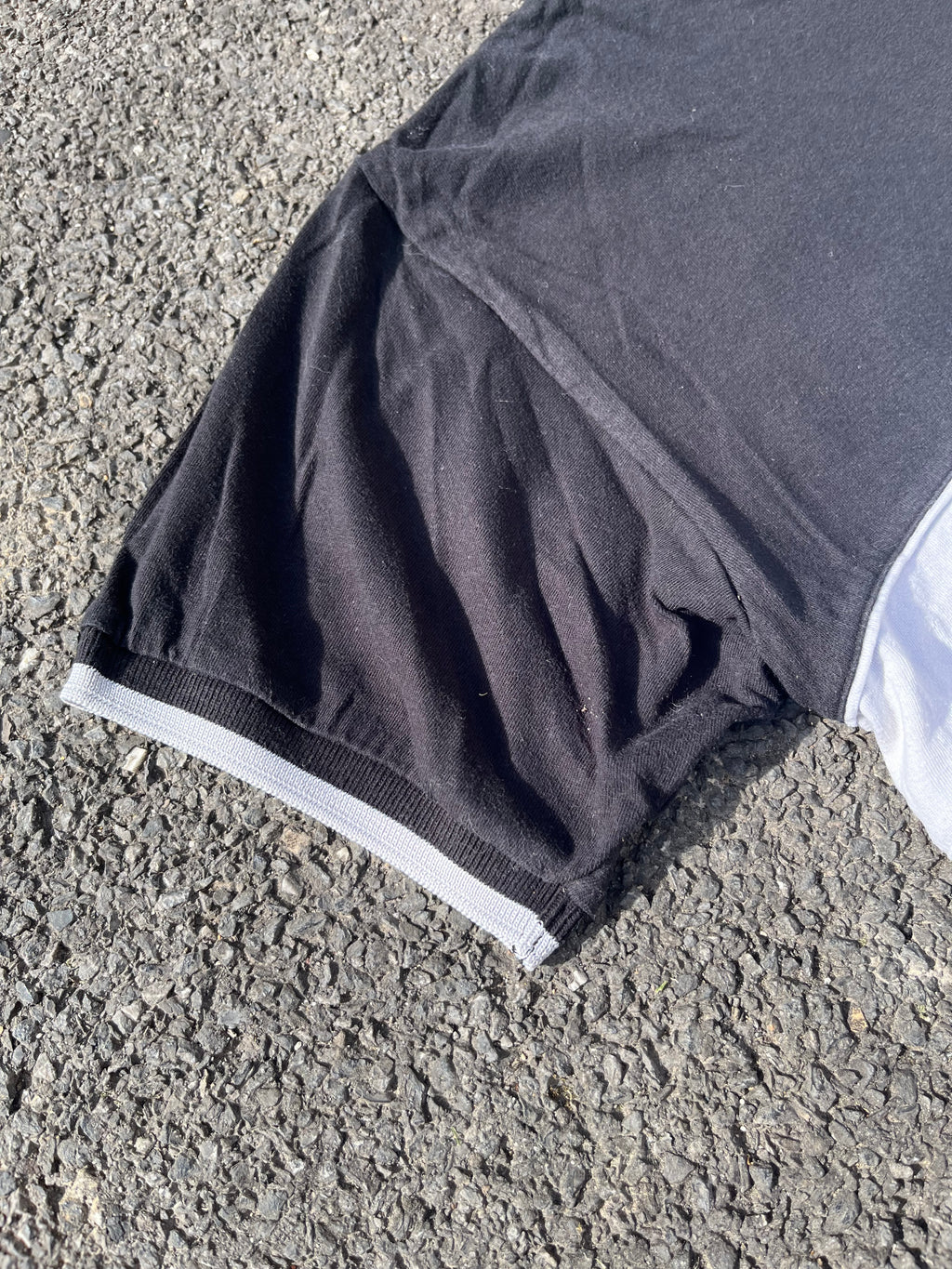 T-SHIRT OXBOW ANNÉE 2000 NOIR