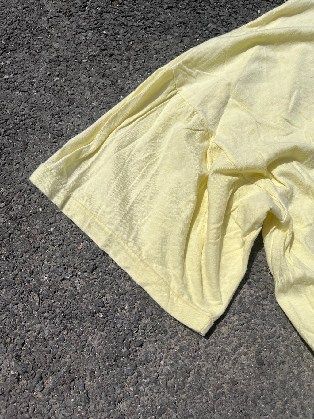 T-SHIRT GRAPHIQUE JAUNE SINGLE STITCH