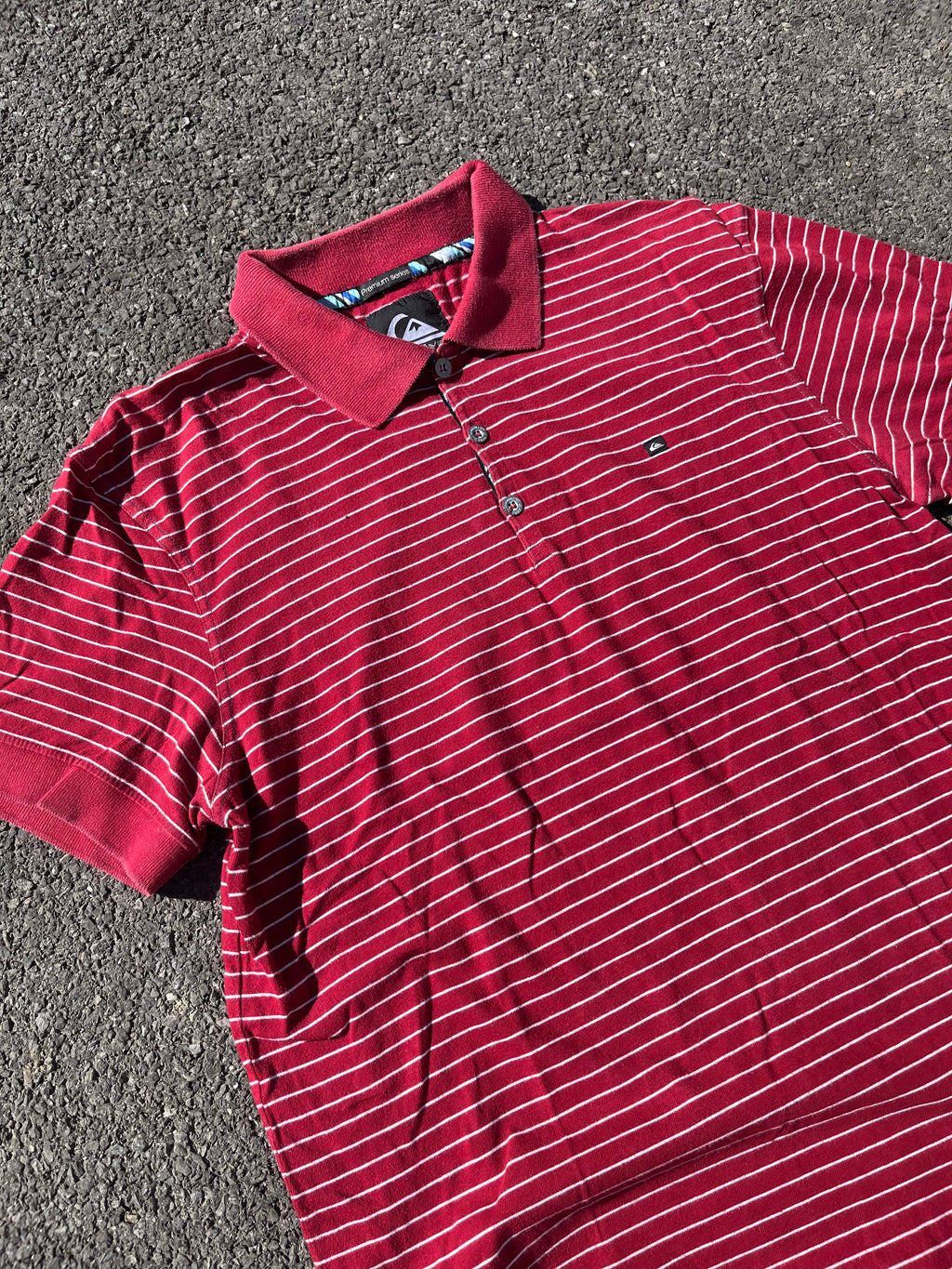 POLO QUIKSILVER RAYÉ ROUGE ET BLANC