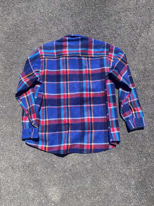 CHEMISE FLANNEL À CARREAUX BLEU ET ROUGE